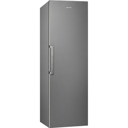 Freestanding fridge