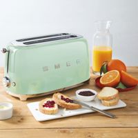 TSF02PGUK Four Slice Toaster in Pastel Green